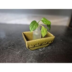 Vintage Mid Century Modern Planter Avocado Green Crackle Glaze Ceramic 611 USA